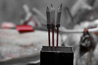 F5联合发布会：《百英雄传》完全支持中文 2023年发售